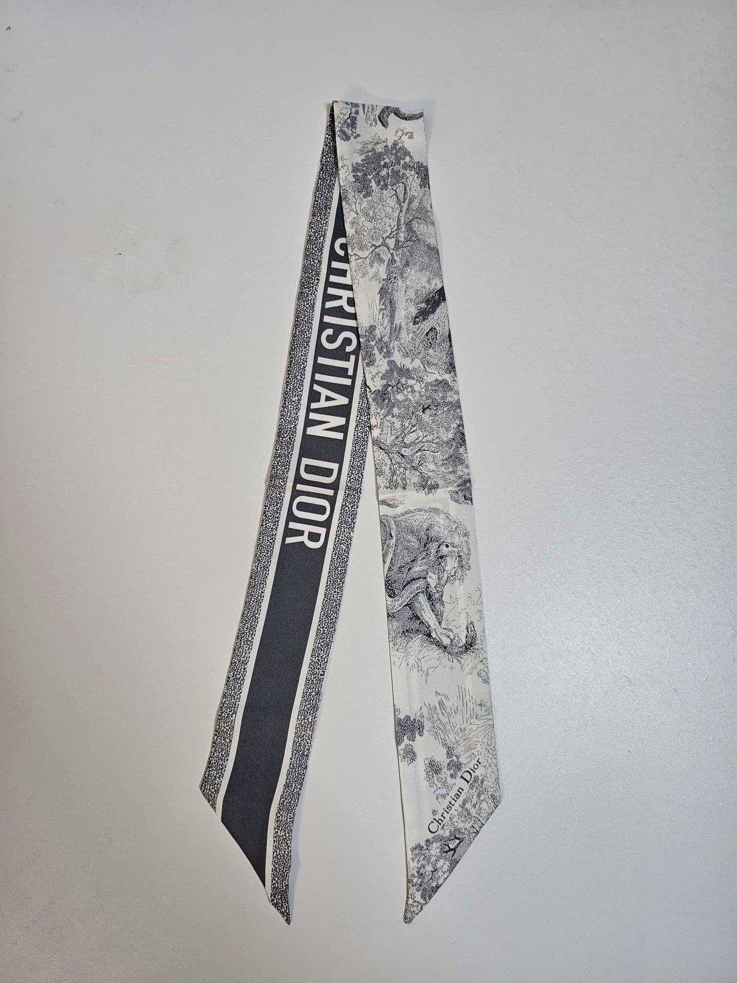 Silk headbands in gray