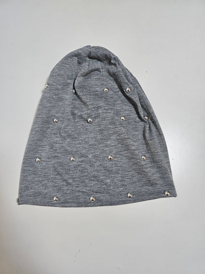 Beanie with silver studs